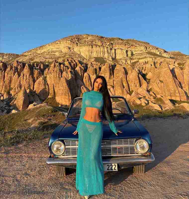 Two Piece Dress Sets Summer Beach Hollow Knitted Casual Bohemian Cover Up Set Open Navel Top Long Half Body