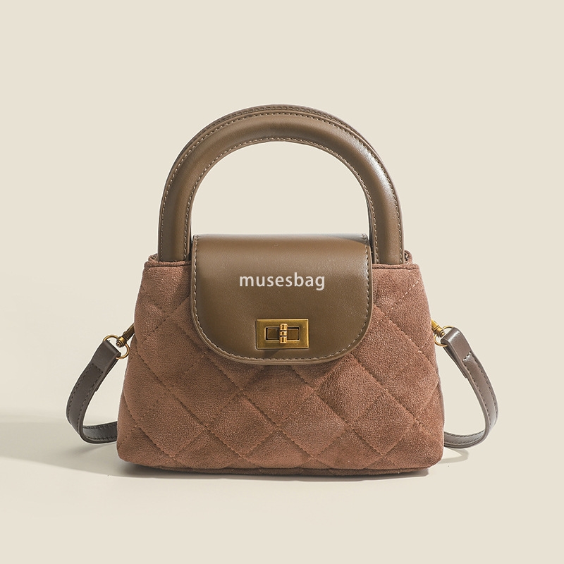 Netizen Autumn and Winter High Quality Silk Velvet Small Fragrant Wind New Handheld Women Bag Single Shoulder Crossbody Diamond Grid Chain Bag