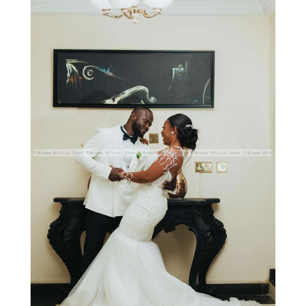 Elegant Mermaid Wedding Dresses for Black Bride O Neck Long Sleeves Sweep Train Button Closure Beading Africa Bridal Gowns