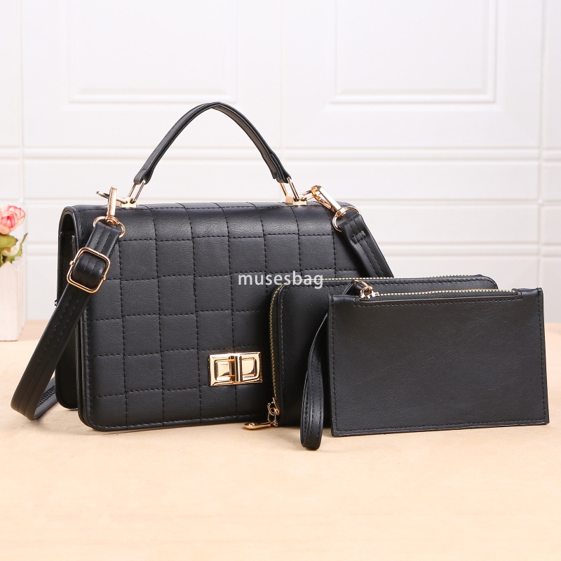 Designer Women's High Quality and Practical Korean Small Square Bag Handheld Three Piece Set Trendy and Fashionable Retro One Shoulder Crossbody 