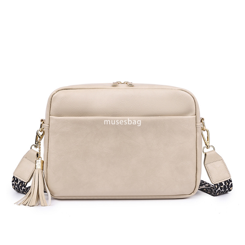 Fashionable women's designer candy colored casual lightweight large capacity shoulder bag new single shoulder crossbody bag classic retro trendy 