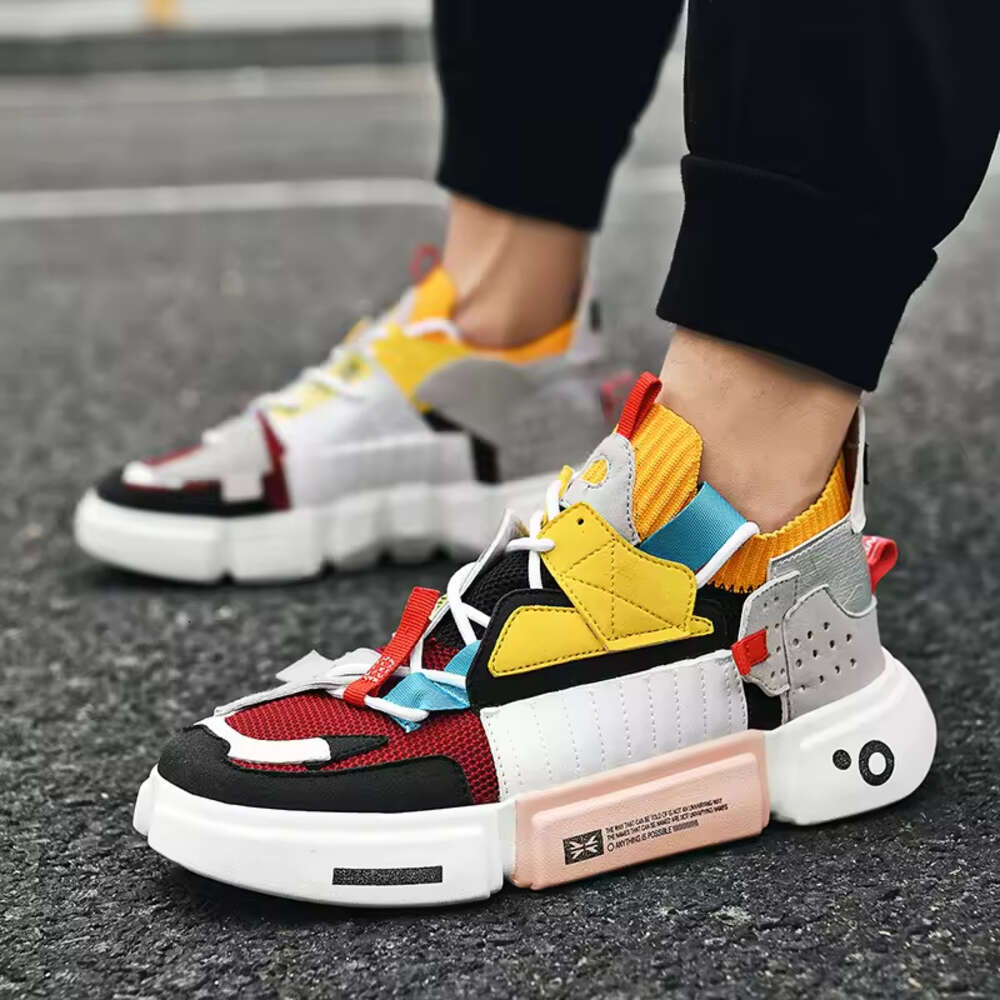 2024 Factory New Design Custom Brand Thick Sole New Mesh Breathable Men's Walking Casual Running Sneakers