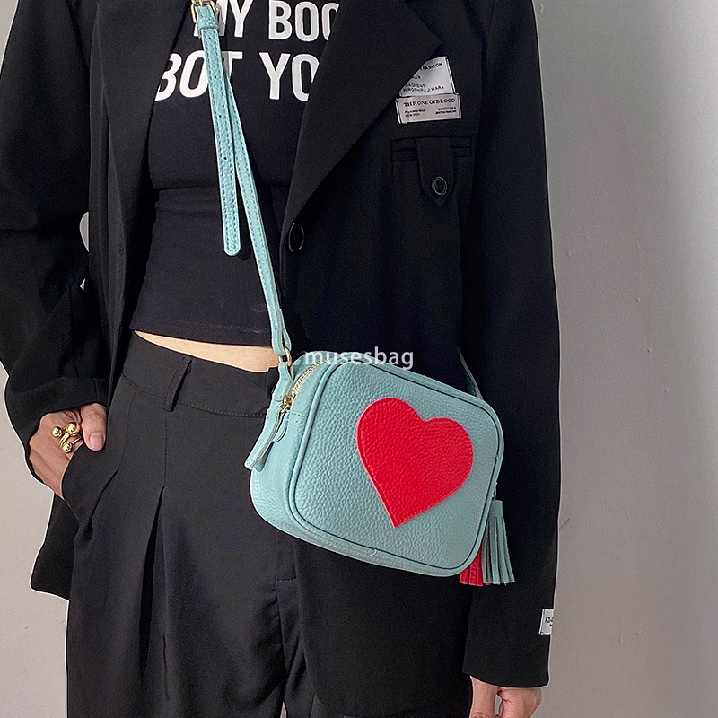 Designer Women's High Quality PU Temperament Versatile Fashion Lightweight Crossbody Bag Large Capacity Multi functional One Shoulder Small Bag