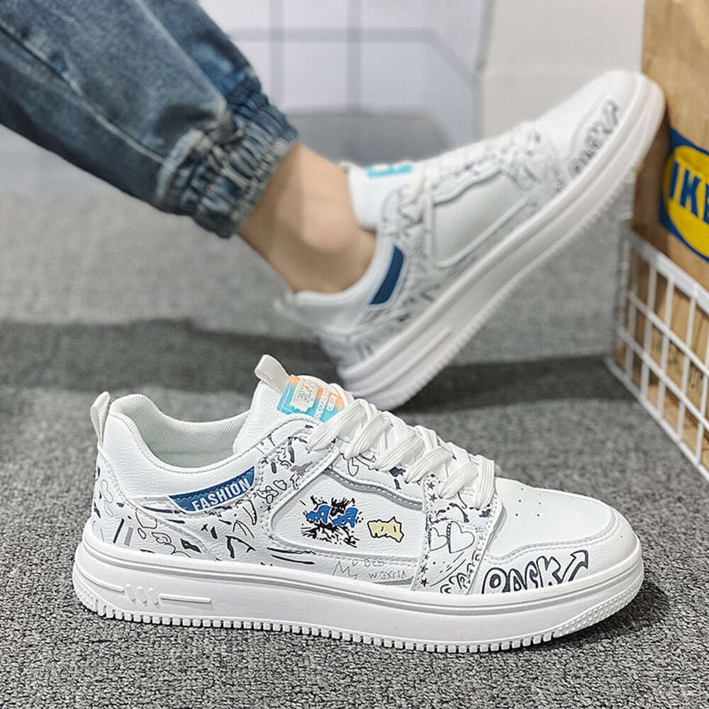 Summer Graffiti Skateboard Flat White Leisure Men's Casual Shoes Mesh Custom Designer Sneakers