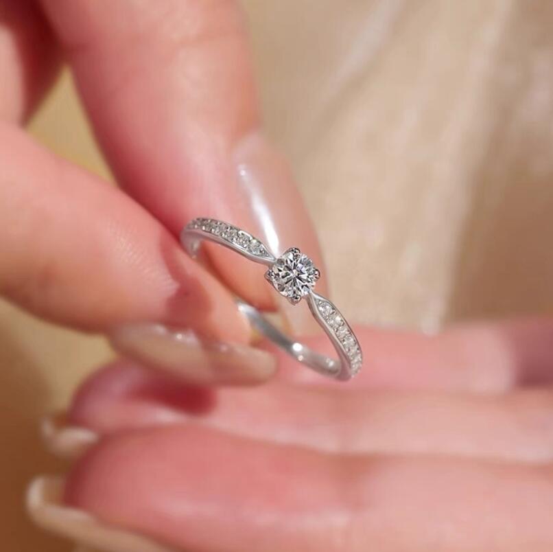 Unique 2024 Moissanite Wedding in Sterg Sier - Round Cut Solitaire, Bridal Crown Ring for Women