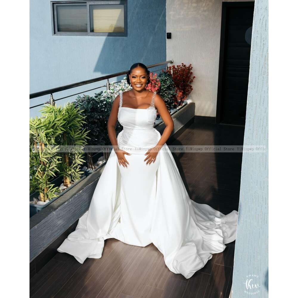 Neat White Mermaid Wedding Dresses with Detachable Train Sheer Neck Sleeveless Beading Illusion African Garden Hotel Bridal Gown