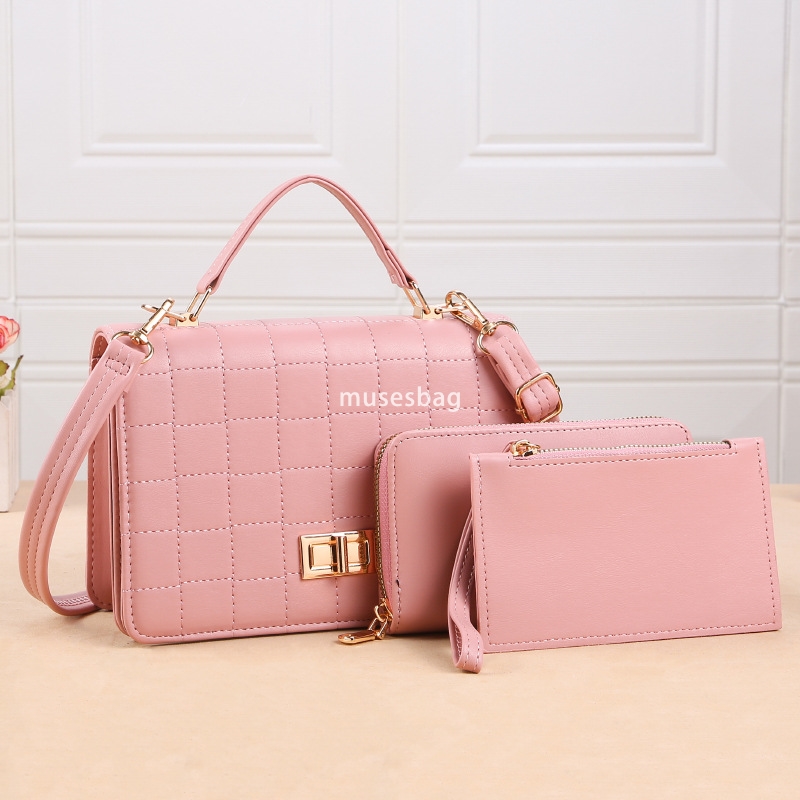 Designer Women's High Quality and Practical Korean Small Square Bag Handheld Three Piece Set Trendy and Fashionable Retro One Shoulder Crossbody 