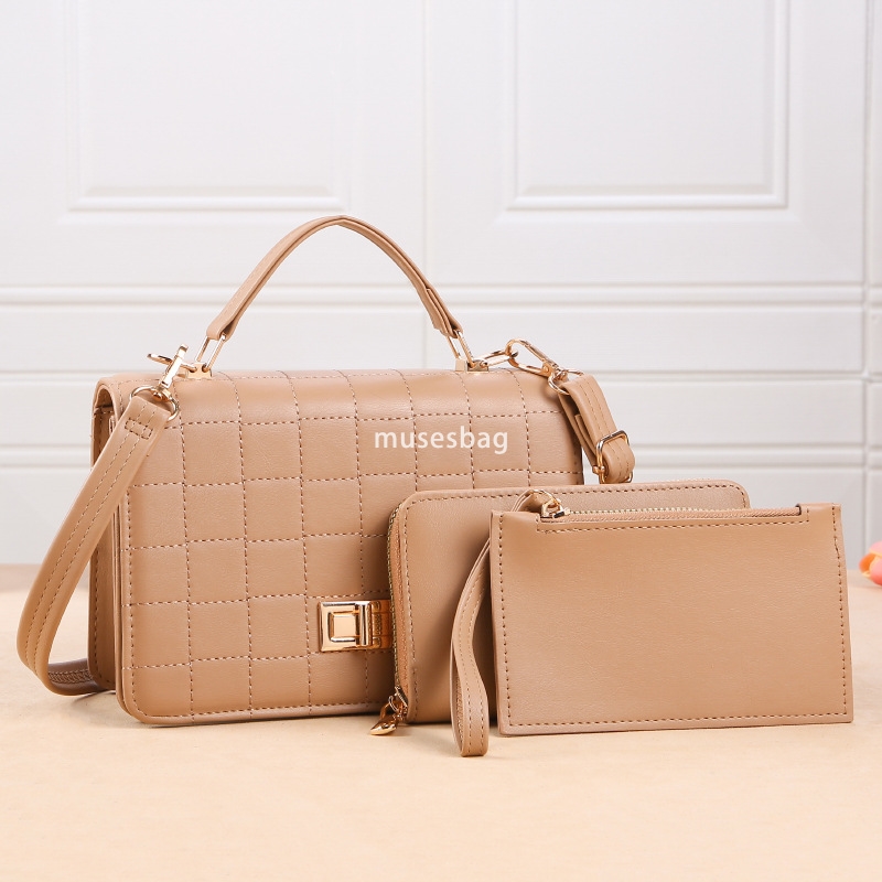 Designer Women's High Quality and Practical Korean Small Square Bag Handheld Three Piece Set Trendy and Fashionable Retro One Shoulder Crossbody 