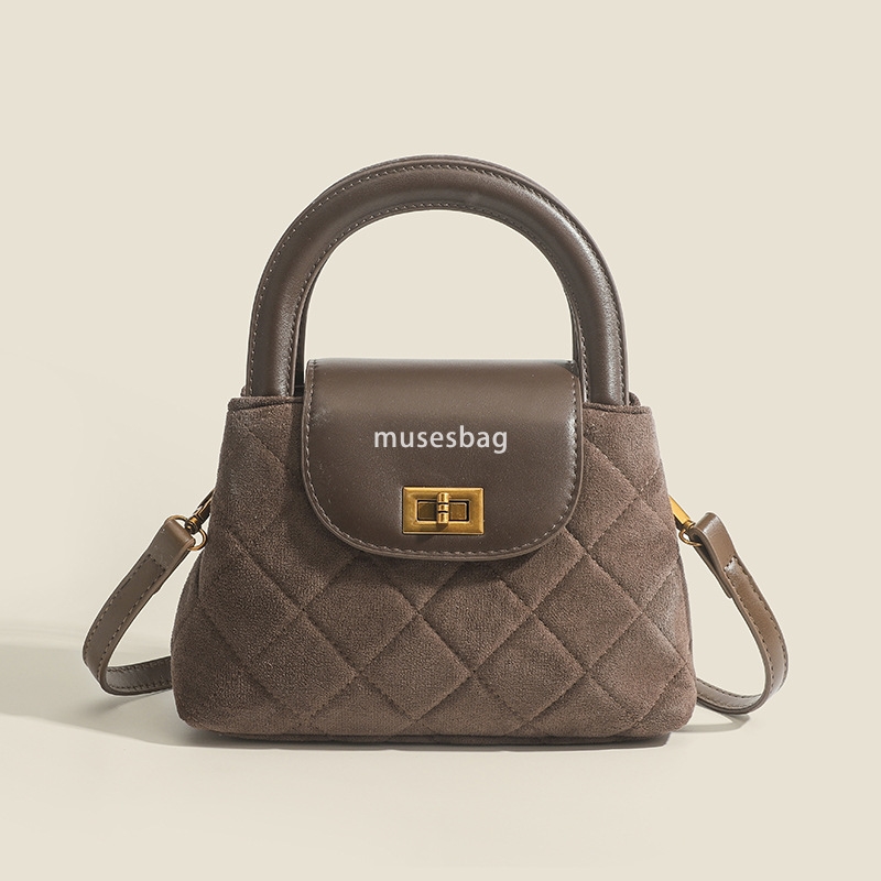 Netizen Autumn and Winter High Quality Silk Velvet Small Fragrant Wind New Handheld Women Bag Single Shoulder Crossbody Diamond Grid Chain Bag