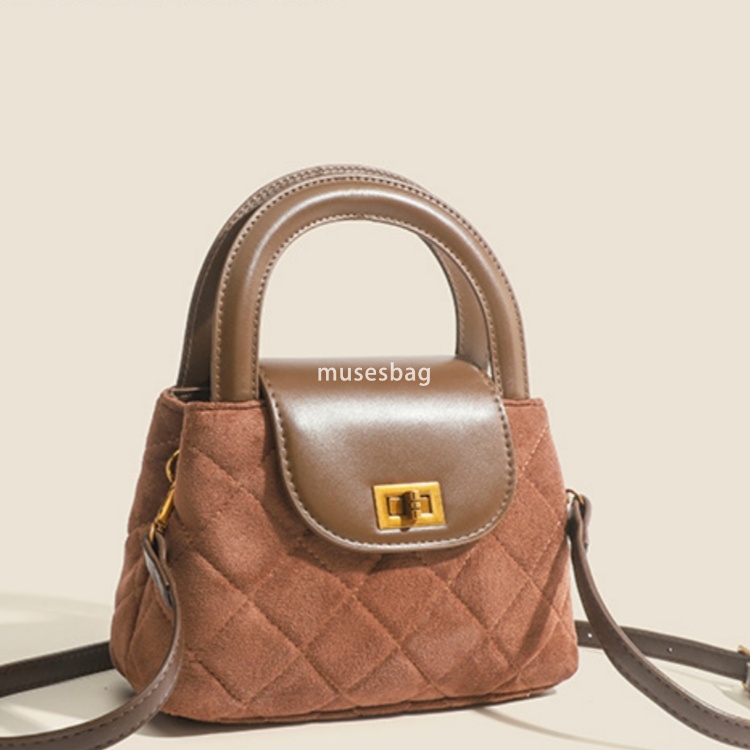 Netizen Autumn and Winter High Quality Silk Velvet Small Fragrant Wind New Handheld Women Bag Single Shoulder Crossbody Diamond Grid Chain Bag