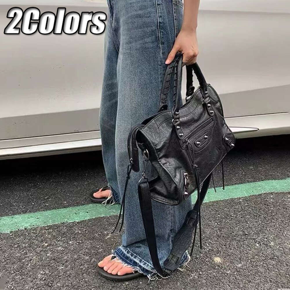 Capacity Large Shoulder Crossbody Tote Hundred Niche Rivet Motorcycle ABG Spice Girl Bag 98d1b