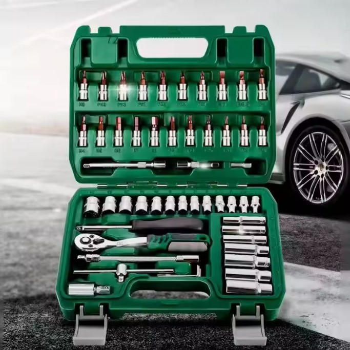 Professional General Purpose Hand Toolset - Includes 54 CR-V 1/4'' Ratcheting Wrenches & Screwdrivers