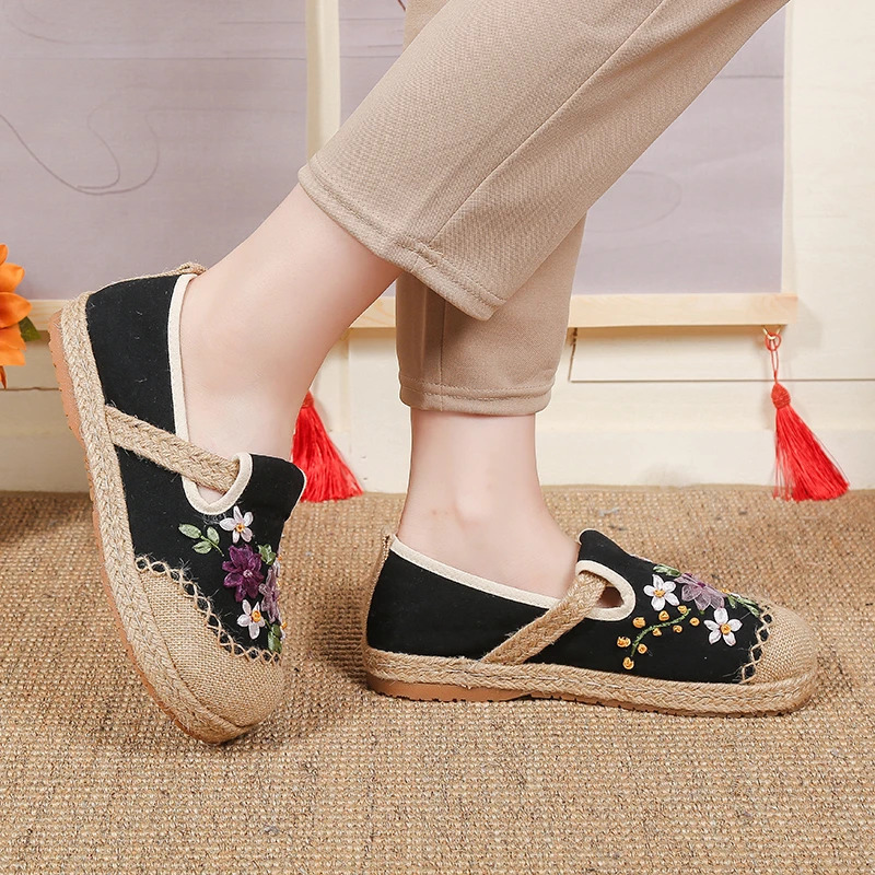 2024 Autumn Comfortable Canvas Casual Shoes Womens Embroidery Flowers Flats Womens Espadrille Shoes Womens 240615