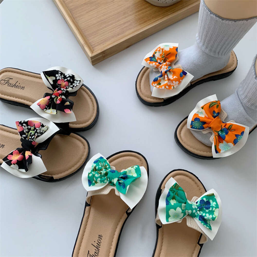 the New Girl's Slippers Outside Fashionable Household Indoor Lovely Bowknot Princess Children Sandals