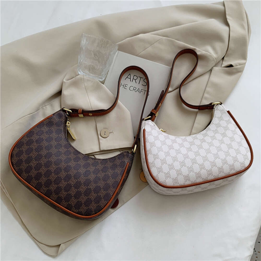 Toptrends French Style Underarm Small Shoulder Bags For Women 2023 Trend Design PU Leather Half Moon Ladies Handbags And Purses H6.17#32