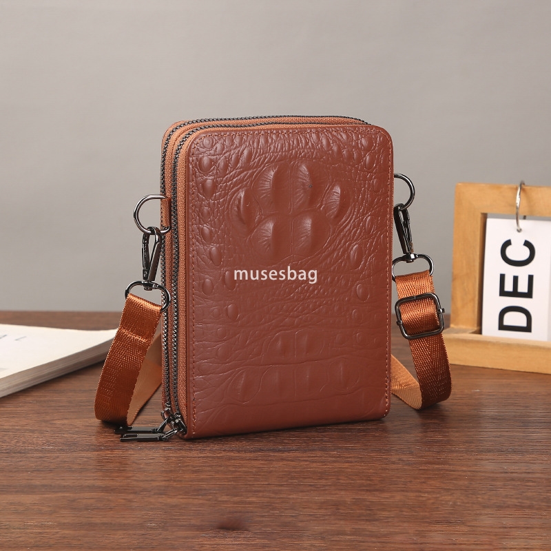 High quality classic large capacity casual shoulder crossbody bag by European and American men's designers, fashionable multi-layer embroidery an