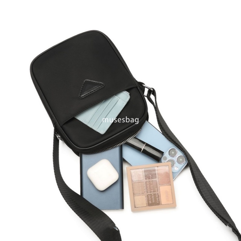 Fashionable and versatile high-quality fabric phone for both men and women zero wallet retro crossbody simple mini versatile small bag vertical phone