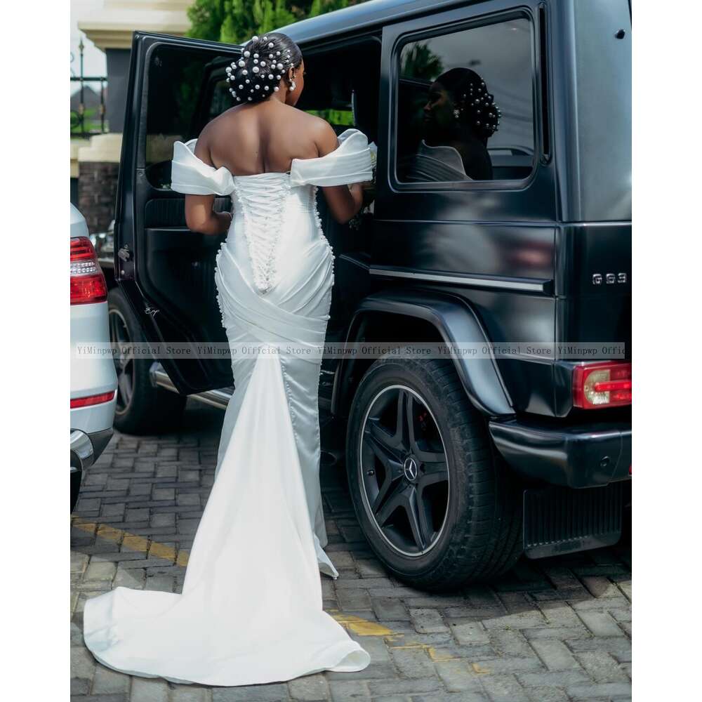 Summer Satin Mermaid Wedding Dresses for Bride Off Shoulder Corset Sweep Train Pearls Pleats Africa Garden Country Bridal Gowns