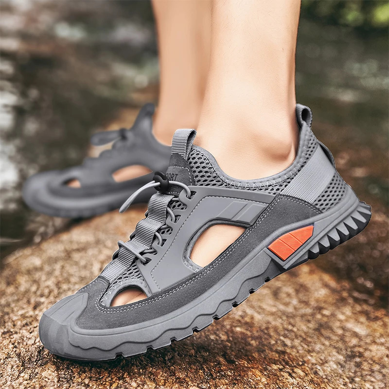 outdoor sandals mens mesh breathable and smooth mens casual shoes summer comfortable beach shoes mens Roman sandals 240615