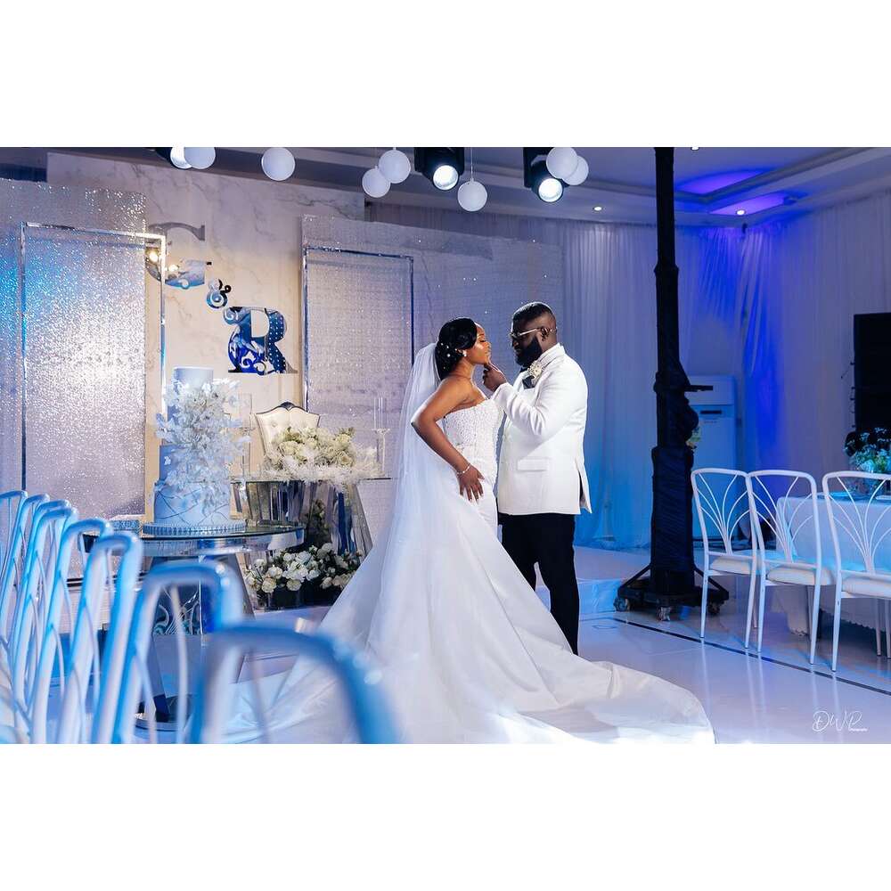 Elegant Satin Mermaid special Dresses with Detachable Long Train Strapless Pearls Beading Africa Bridal Gowns robes de mariee