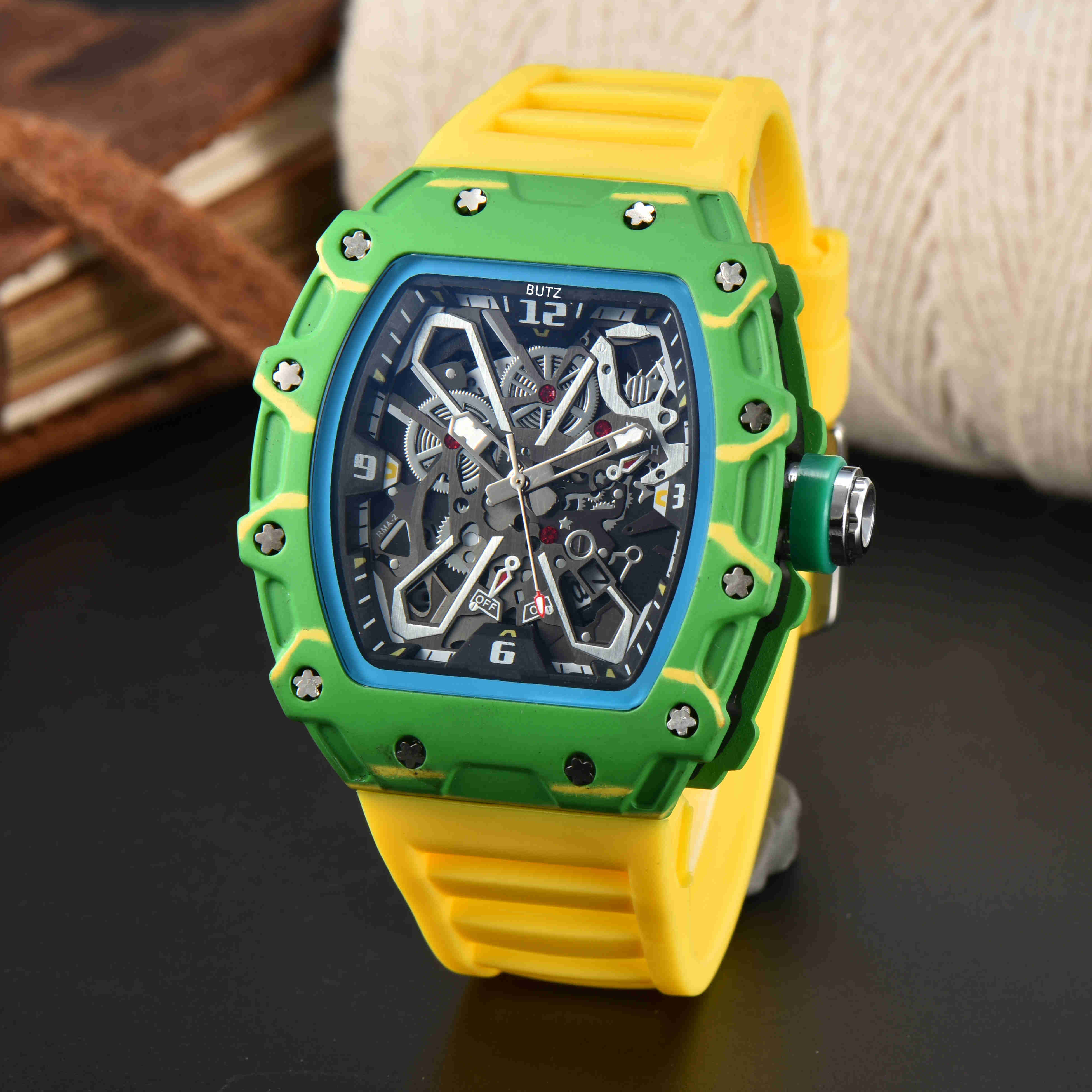 2024 Reloj Hombre Top Luxury Brand Wristwatch Fashion Ghost Head Quartz Watch Personality Wine Barrel-shaped Men's Watch