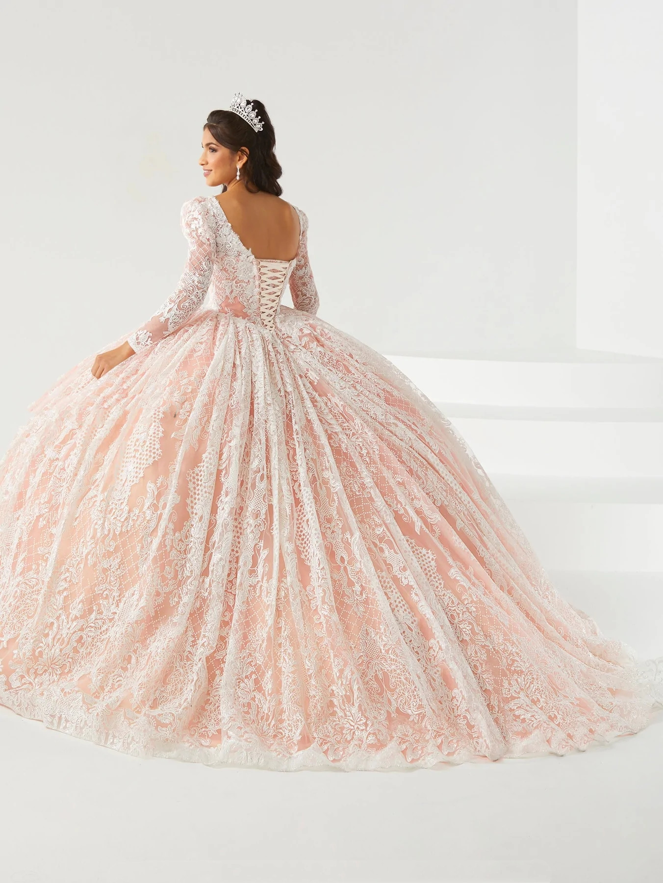 Pink Mexican Quinceanera Dresses Ball Gown Long Sleeves Tulle Lace Puffy Charro Sweet 16 Dresses 15 Anos