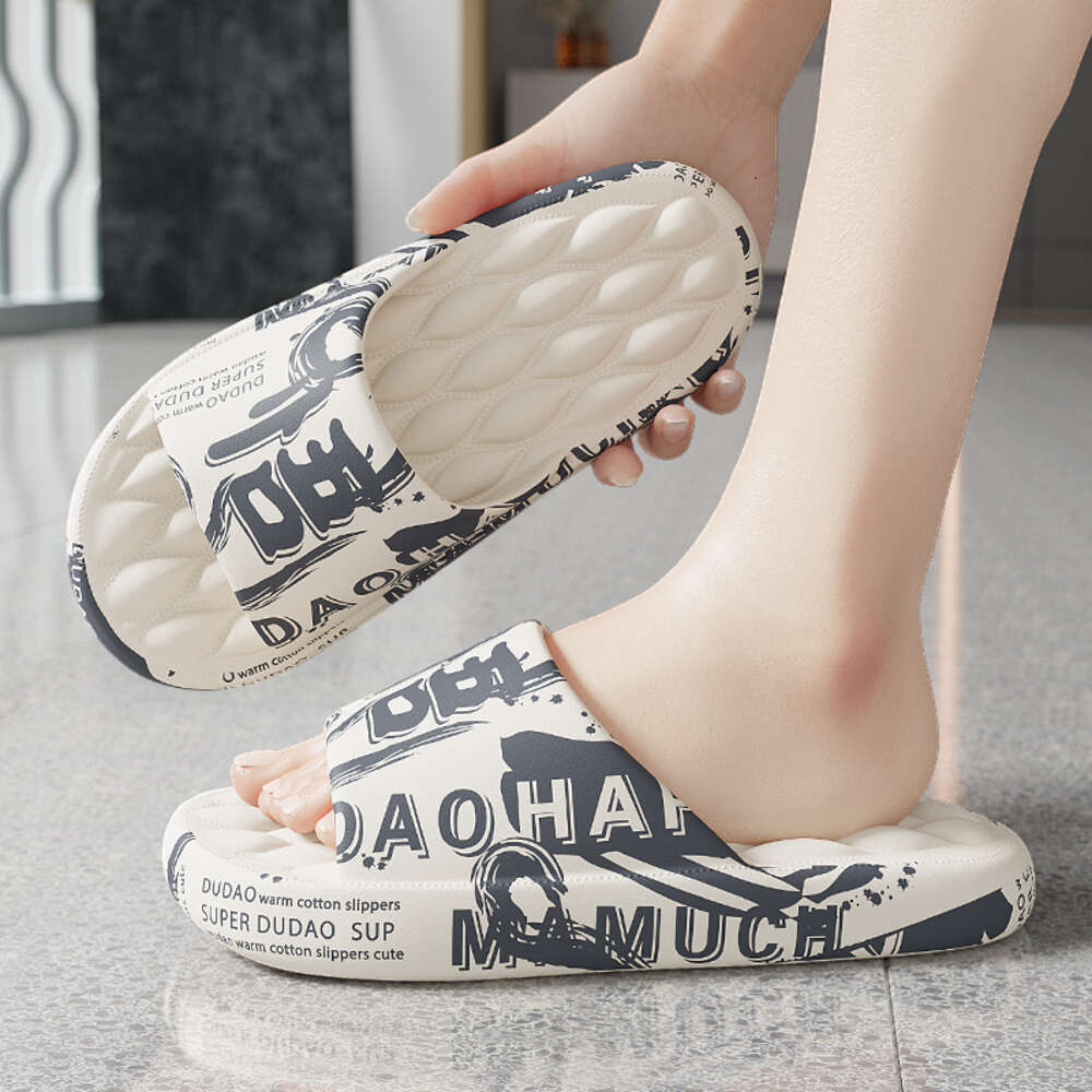 Wholesale Printed Men's Sandals Casual Home Shoes Light Weight Beach Slippers for Women and Men