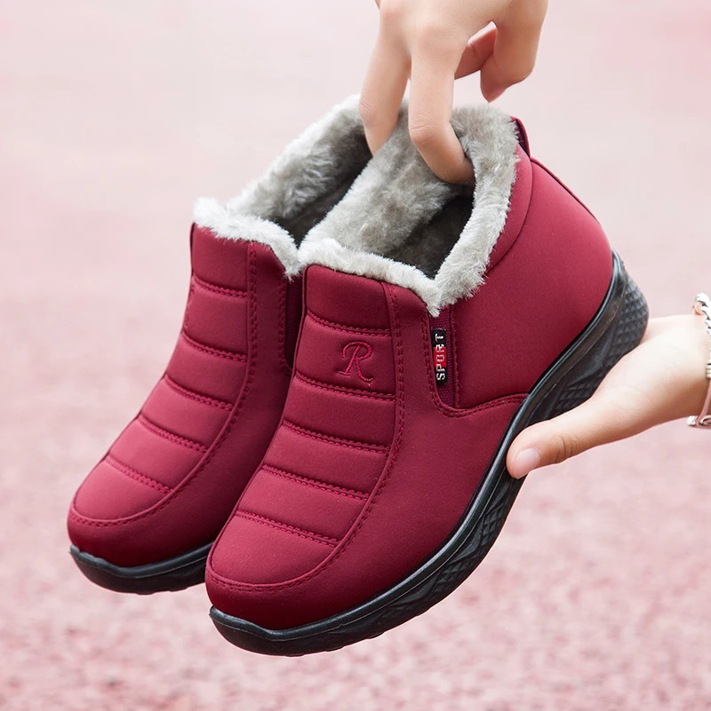 Winter Warm Snow Boots Womens Anti slip and Waterproof Short Plush Womens Ankle Boots Leisure and Comfortable 240615
