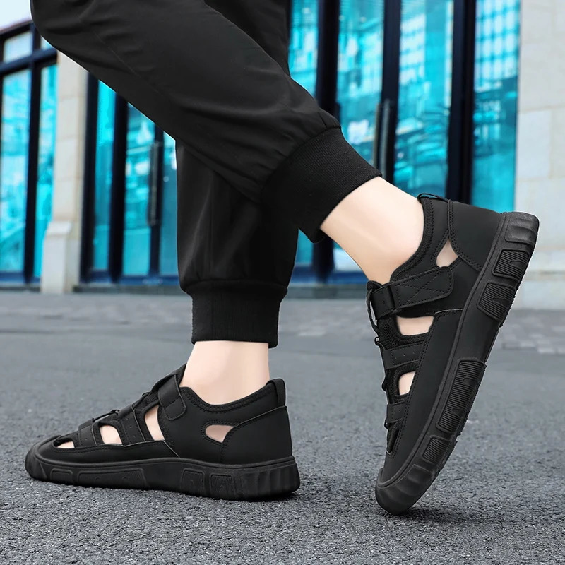 High quality mens mesh sandals fashionable mens summer waterproof shoes mens breathable outdoor leisure anti slip beach shoes 240615