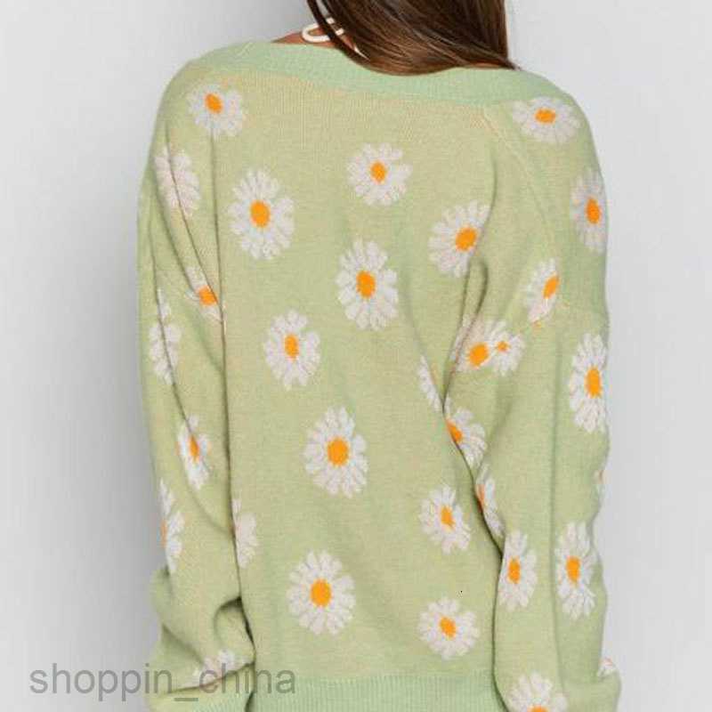 Women's Sweaters Sweet Daisy Jacquard Cardigan Sweater Autumn/Winter New Fashion V-neck Knitted Coat