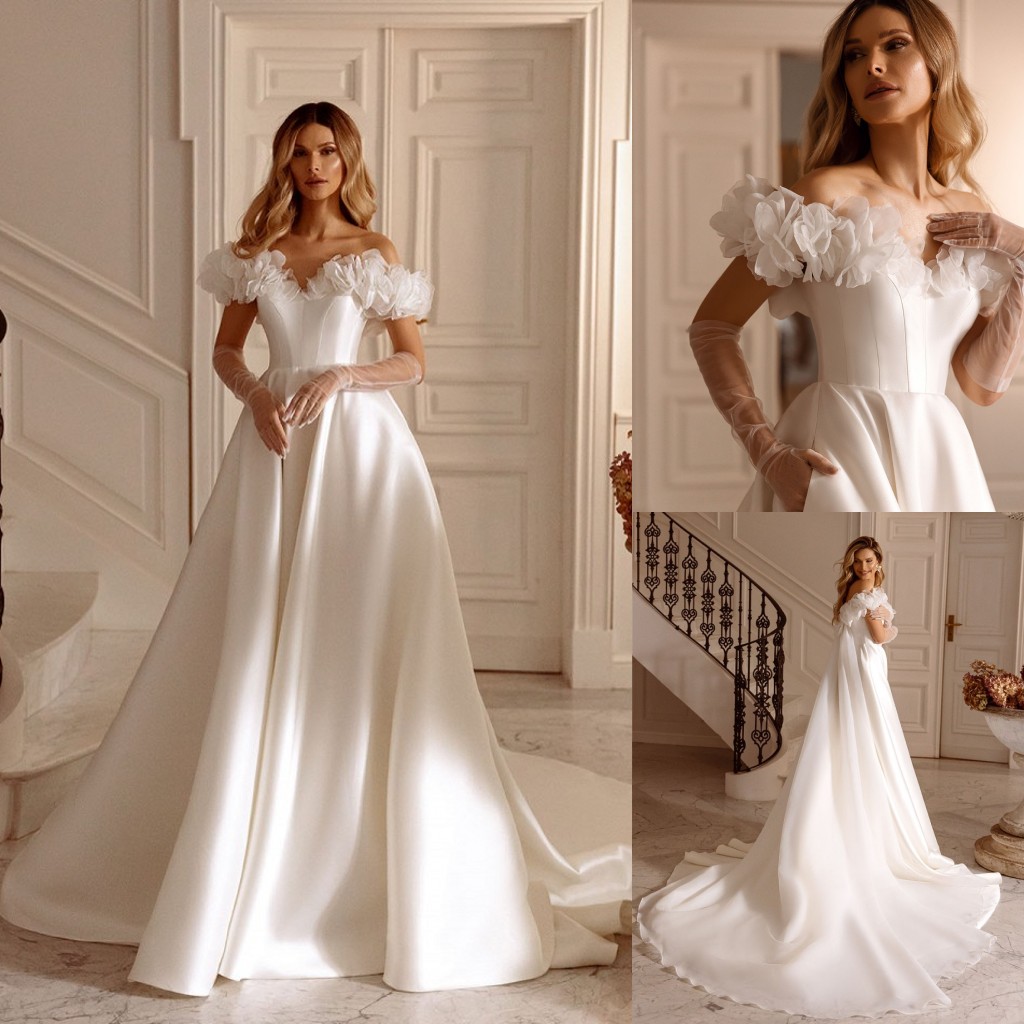 Charming wers Appliqued Wedding Dresses Off The Shoulder Bridal Gowns With Pockets A e Sweep Train Satin Vestido De Novia