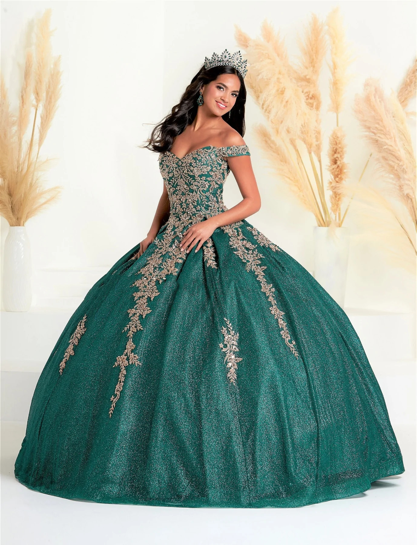 Sparkly Mexican Quinceanera Dresses Ball Gown Off The Shoulder Appliques Lace Beaded Puffy Charro Sweet 16 Dresses 15 Anos