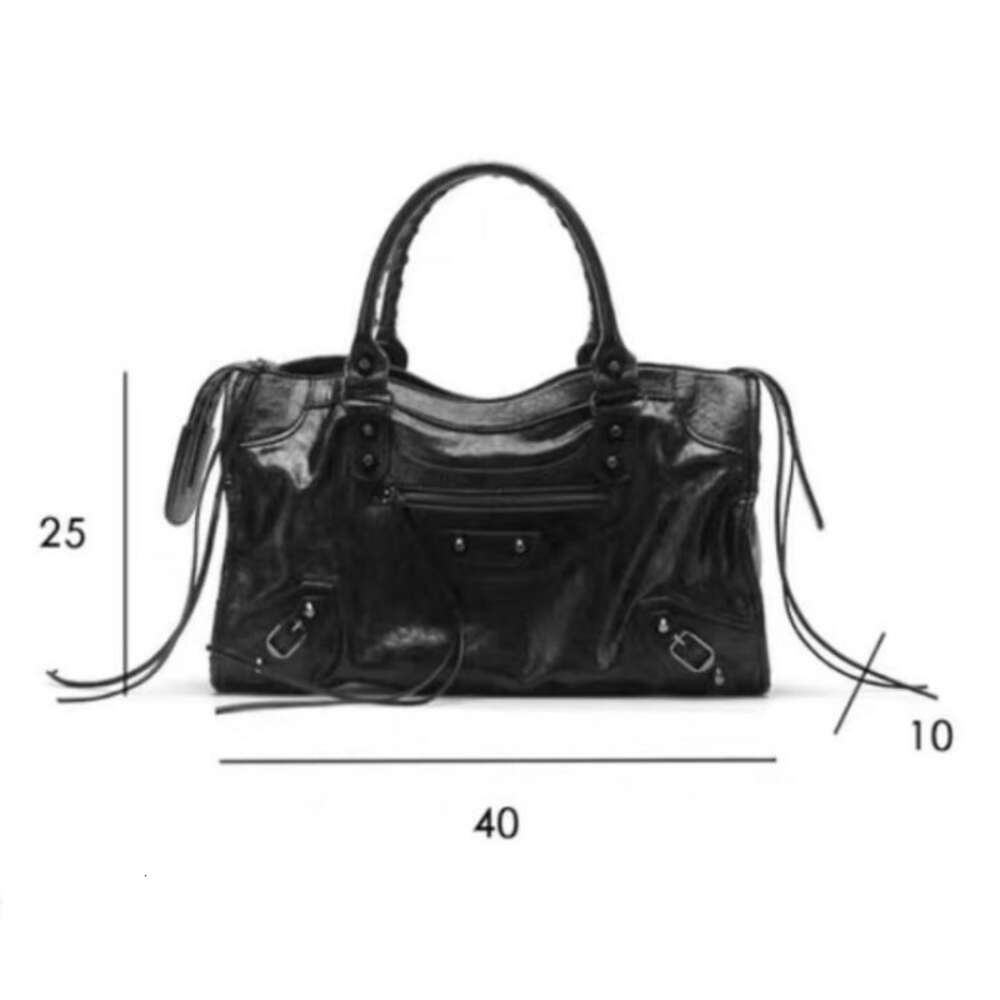 Capacity Large Shoulder Crossbody Tote Hundred Niche Rivet Motorcycle ABG Spice Girl Bag 98d1b