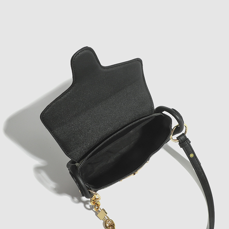 New Street Trend Green Simple and Fashionable Versatile Single Shoulder Bag with Stereoscopic Oblique Cross Commuting Western Style Small Square Bag f