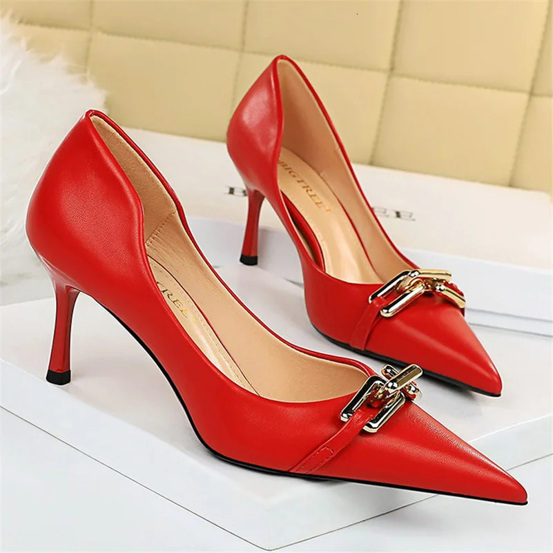 Women 7cm High Heels Pumps Lady Scarpins Fetish Nightclub Blue Nude Low Heels Wedding Party Metal Chain Buckle Fetish Prom Shoes 240617