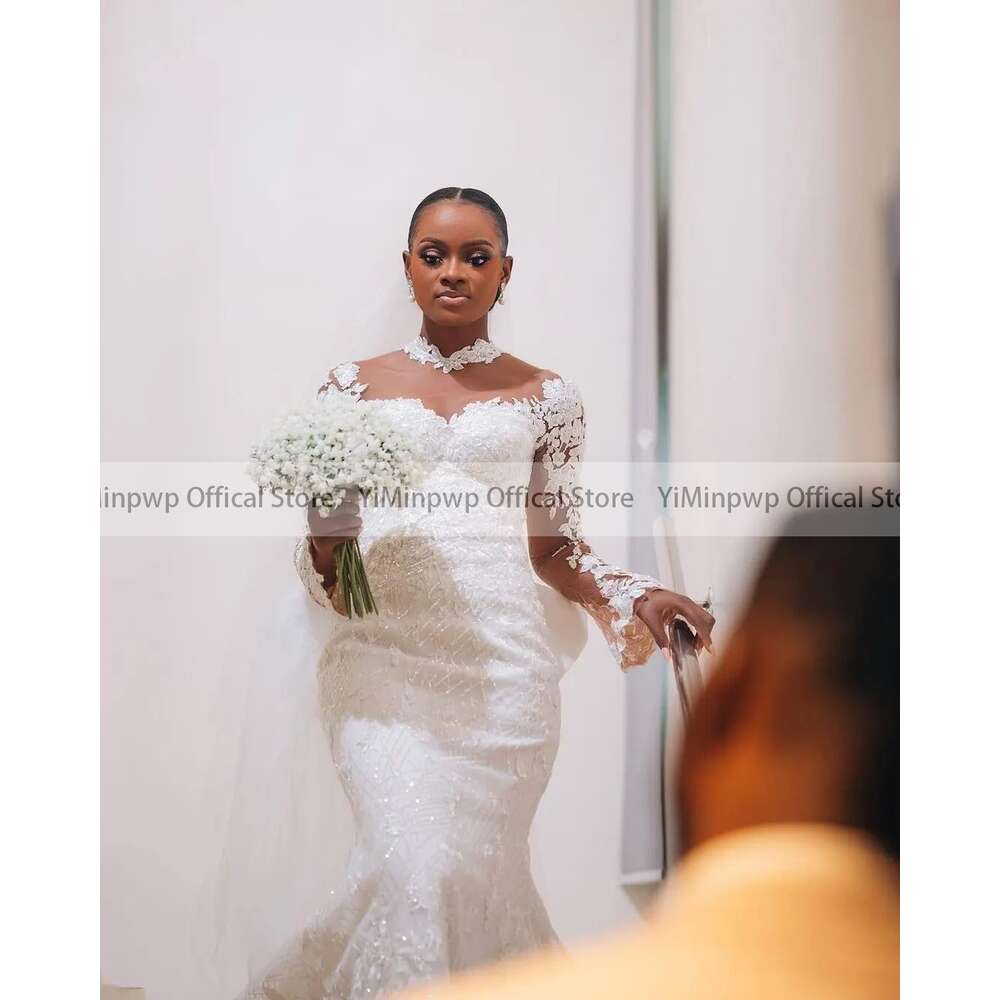 Mermaid Shinny Special Dresses For Bride African Bridal Gowns O Neck Long Sleeve Sweep Train Lace Appliques Sequined Beads 6660311