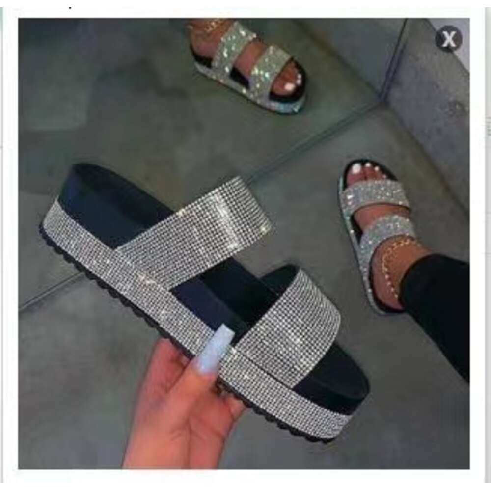 Large Size Thick Soled Rhinestones Straight Line Beach Fashionable Retro Casual European and American Slippers for Women