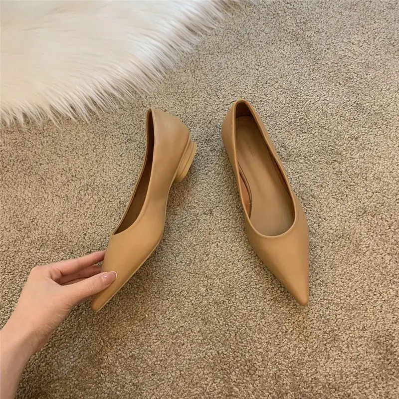 Moccasins Normal Leather Casual Pointed Toe Black Low Heel Elegant Ladies Summer Footwear Shoes for Women Shoe Wholesale E 240617