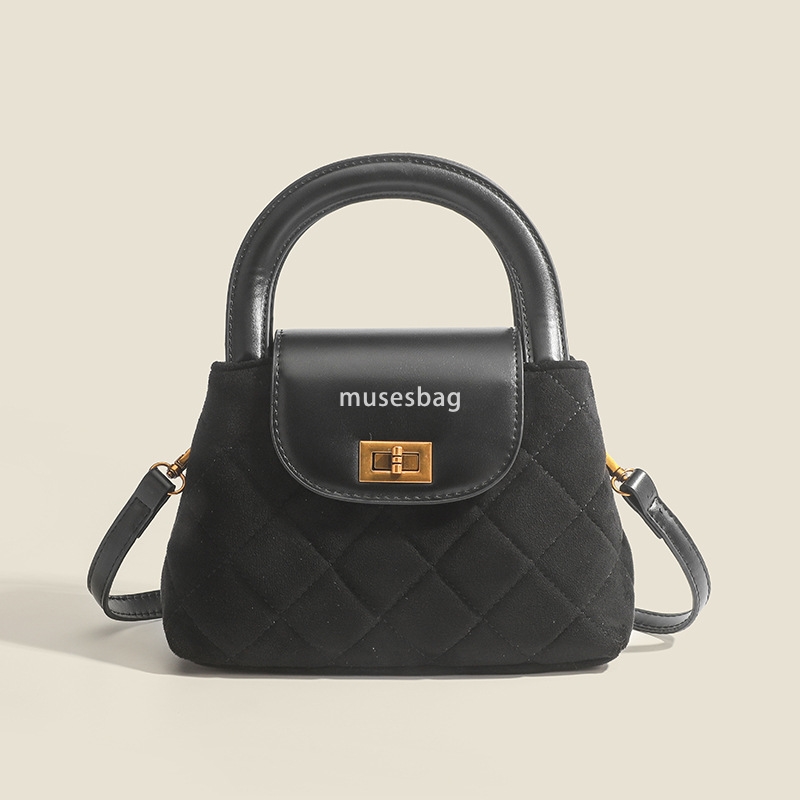 Netizen Autumn and Winter High Quality Silk Velvet Small Fragrant Wind New Handheld Women Bag Single Shoulder Crossbody Diamond Grid Chain Bag