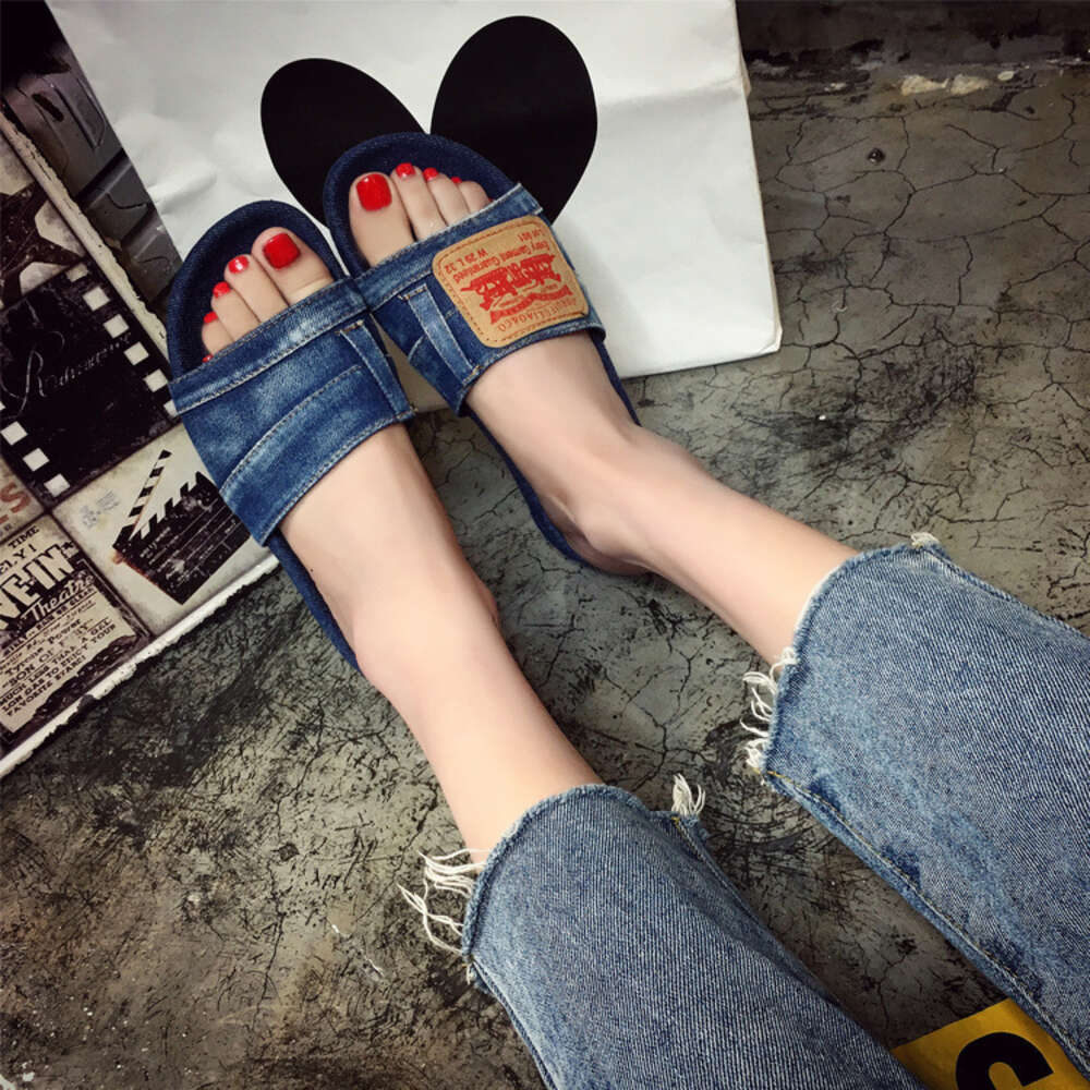 Denim Flat-soled Summer New Shoes One-figure Fashion Wear Sandals Canvas Jeans Slippers Women