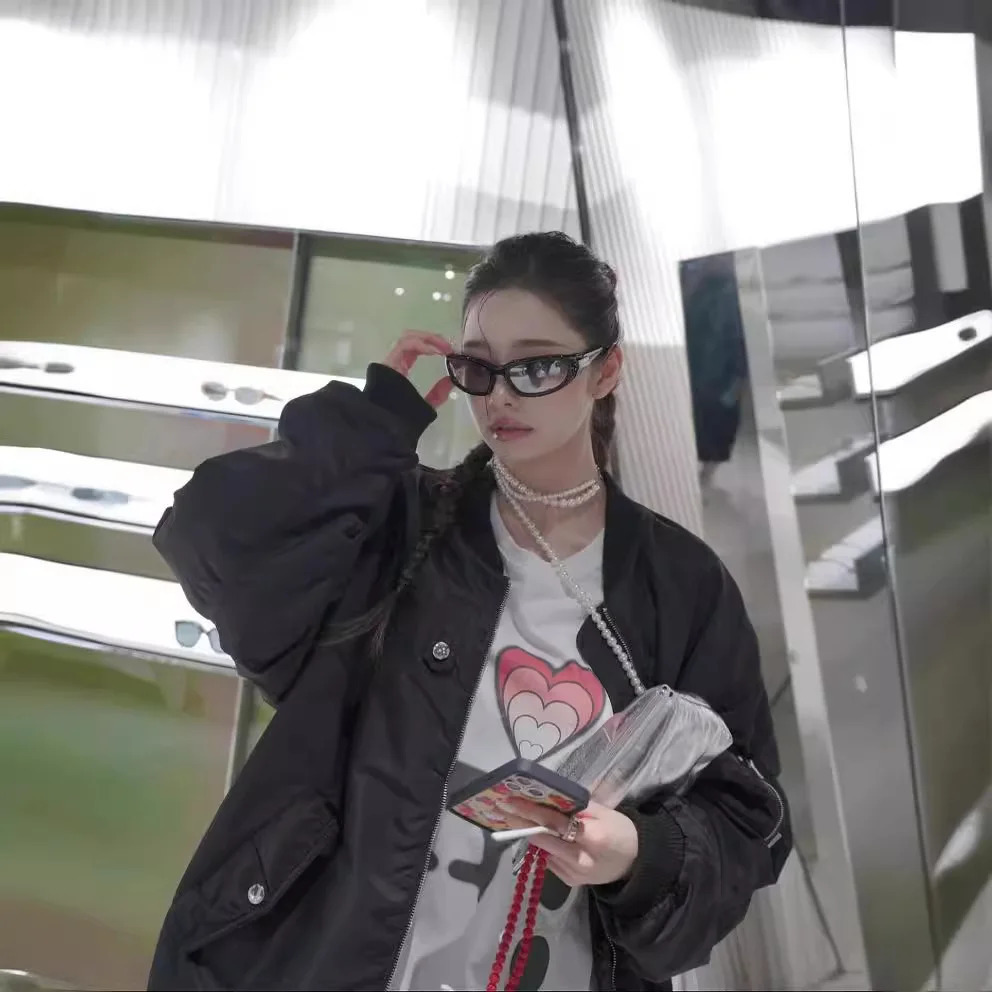 Heartshaped And Letter Print Loose Tshirt South Korea Song Zhiya Same Solid Color Short Sleeve Casual Top For Women 240617