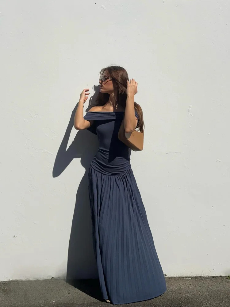 Sexy Off Shoulder Slash Neck Pleated Dress Women Fashion Slim Sleeveless Vestido 2024 Summer Chic Elegant Female Evening Dresses 240617