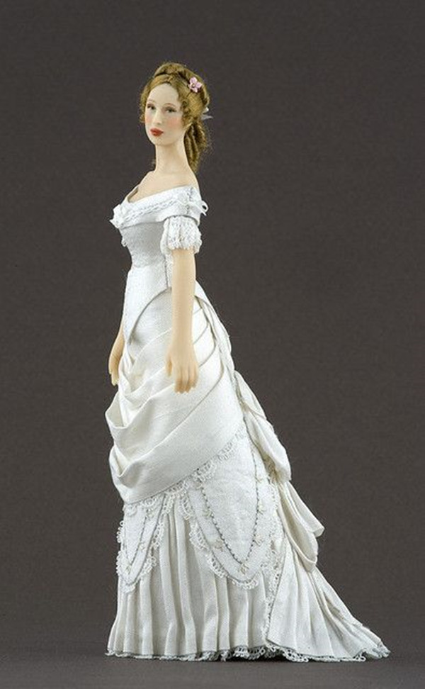 History Gothic Victorian Evening Formal Dresses Off Shoulder Lace Floral Stain Ruched Ruffles Bustle corset Costume Prom Gown