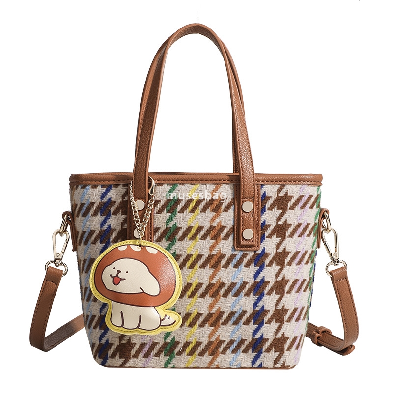 High quality women's designer classic fashion multifunctional PU crossbody bag with grid pattern portable vegetable basket simple and lightweight