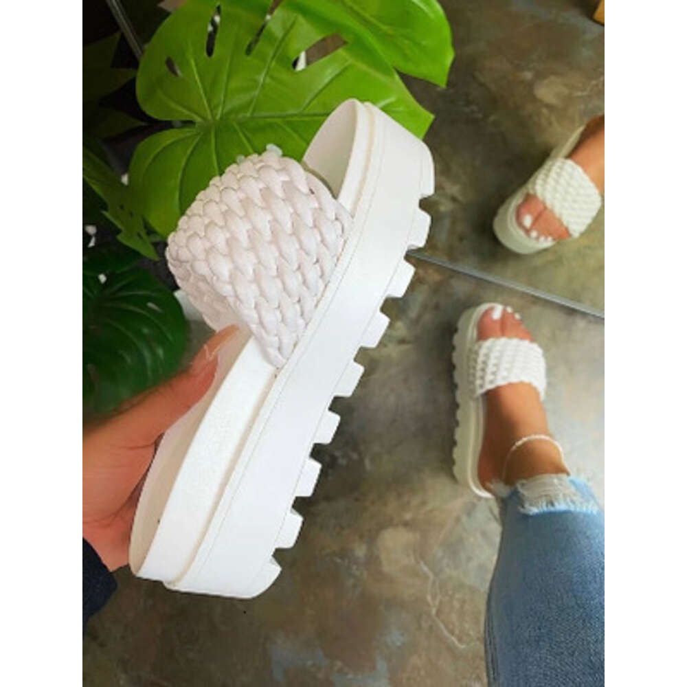 New Design Big Size Platform Sandal Summer Slides Slippers Women