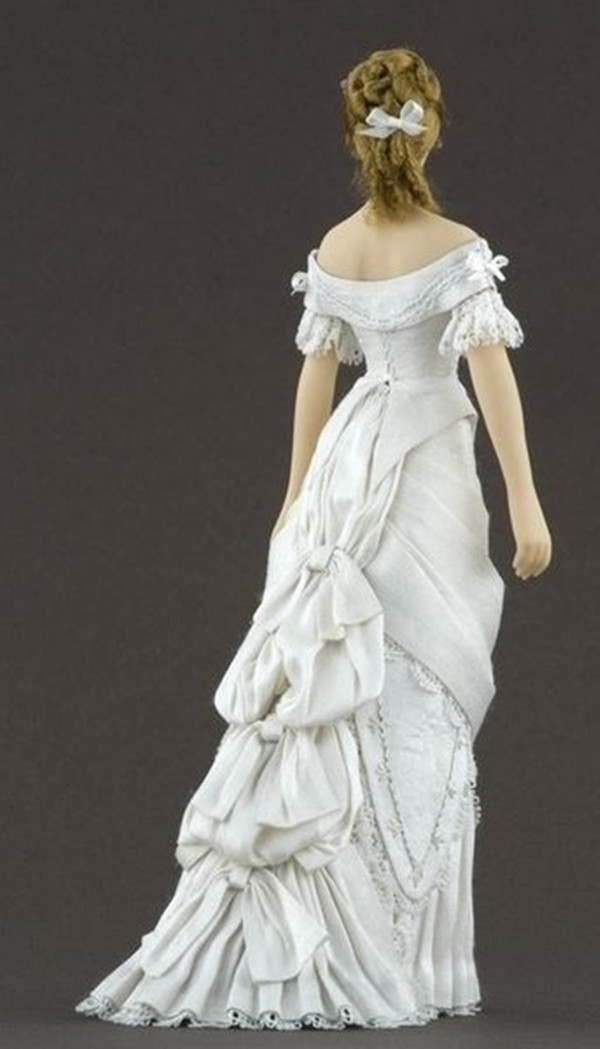 History Gothic Victorian Evening Formal Dresses Off Shoulder Lace Floral Stain Ruched Ruffles Bustle corset Costume Prom Gown