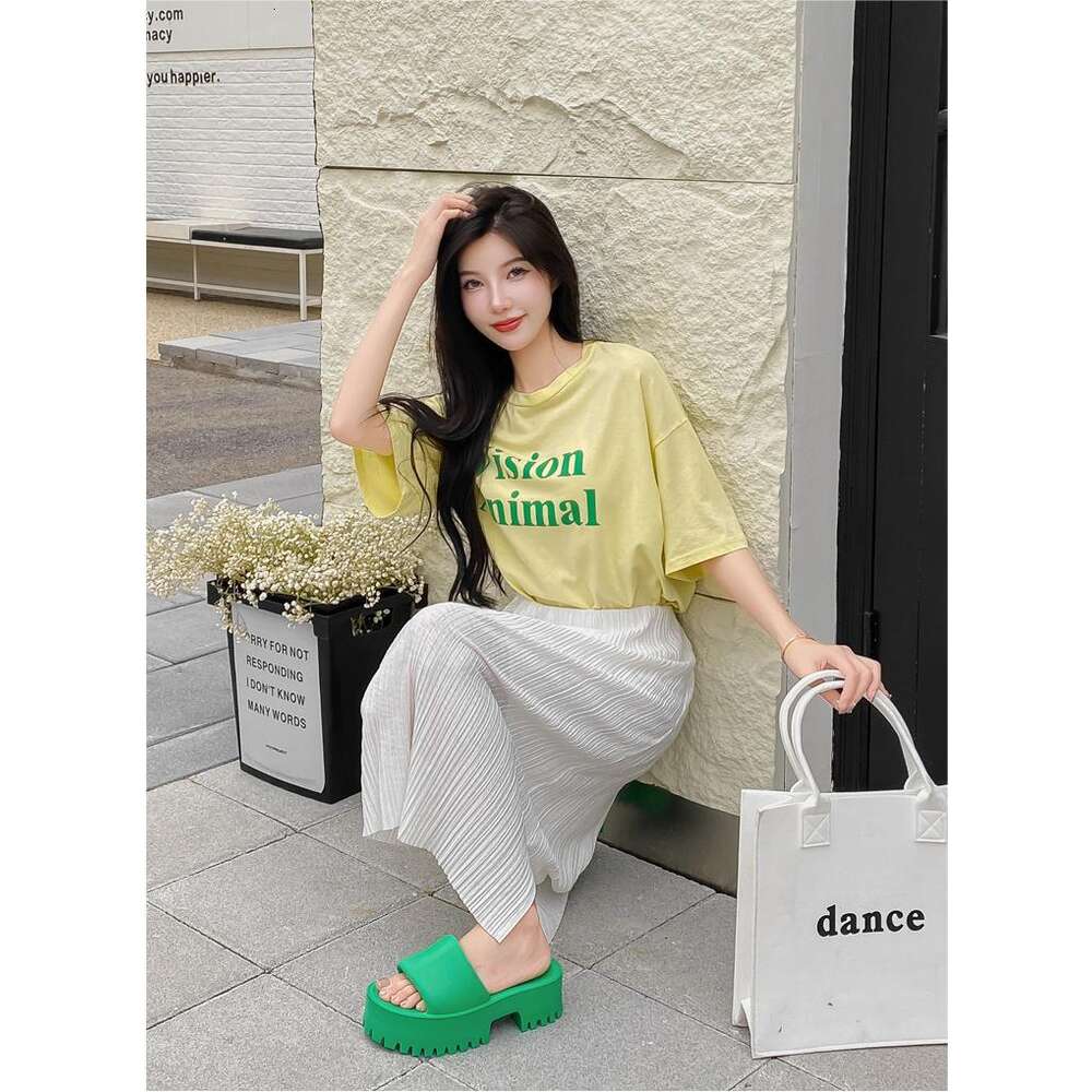 New Arrival Fashion Ladies Slippers 2024 Candy Color Eva Slides Simple Trendy Platform Sandals for Women