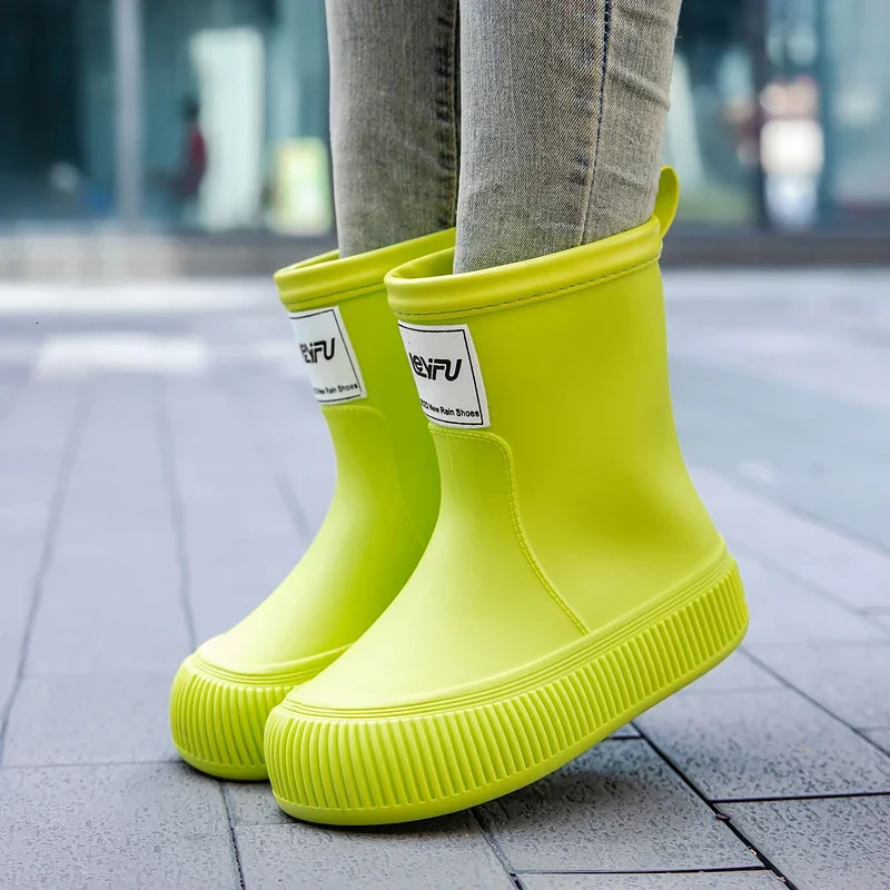 Outdoor Non-slip rain Parent-child Fashion Waterproof Rain Boots Men and Women Special for School on Rainy Days 2