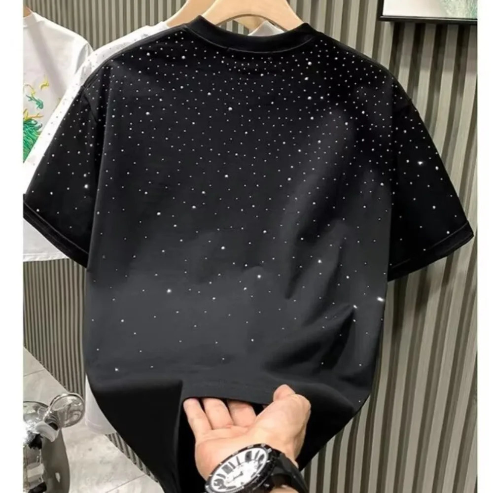 Summer Mens Rhinestone Rivet T-shirt Cotton Round Neck Casual T shirts Fashion High Street 2024 Men Short Sleeves 240618