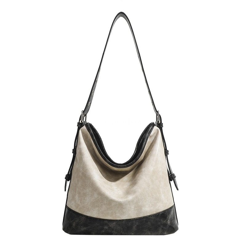 Designer women's high-quality niche retro simple and lightweight versatile fashion trend casual commuting large capacity single shoulder crossbod